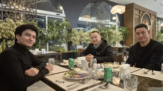 جلسه معارفه و آشنایی تیم کارمندان چینی شرکت